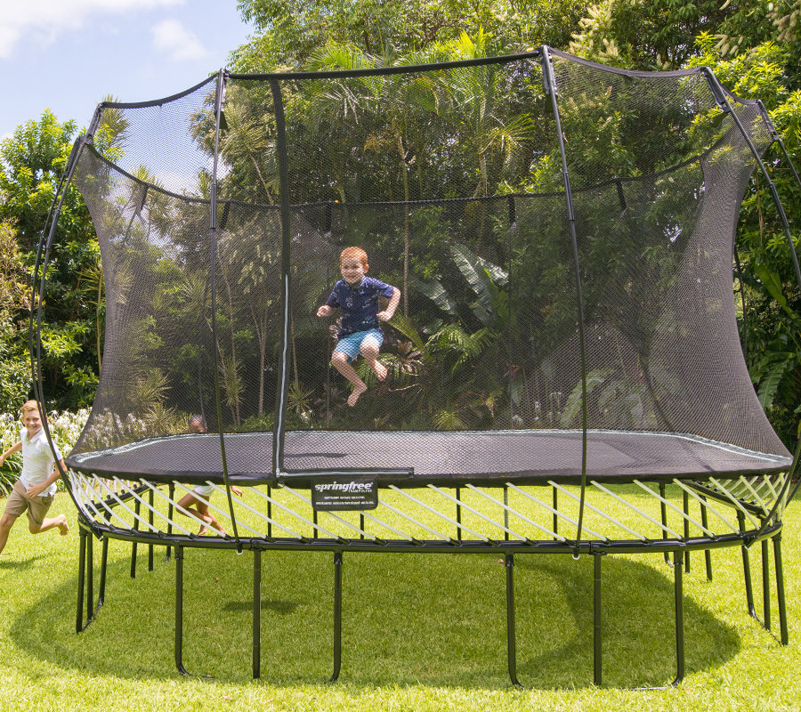S155-jumbo-square-trampoline-kid2_900x800