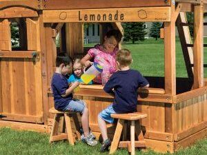 Lemonade Stand w/ Stools